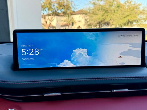 Used 2024 Genesis GV70 3.5T Sport w/ Sport Prestige Package image 15