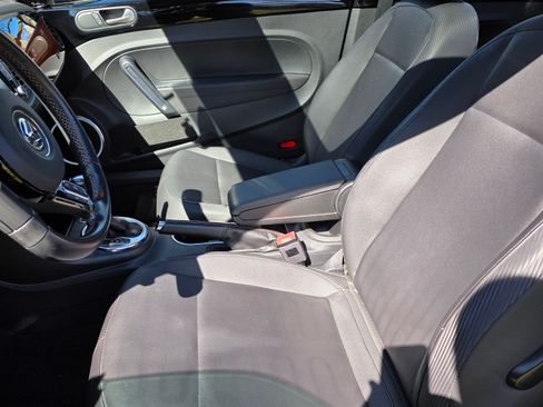 Used 2013 Volkswagen Beetle 2.5 Fender image 6