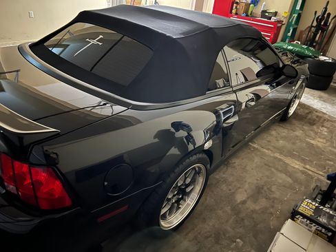 Used 2004 Ford Mustang Cobra image 5