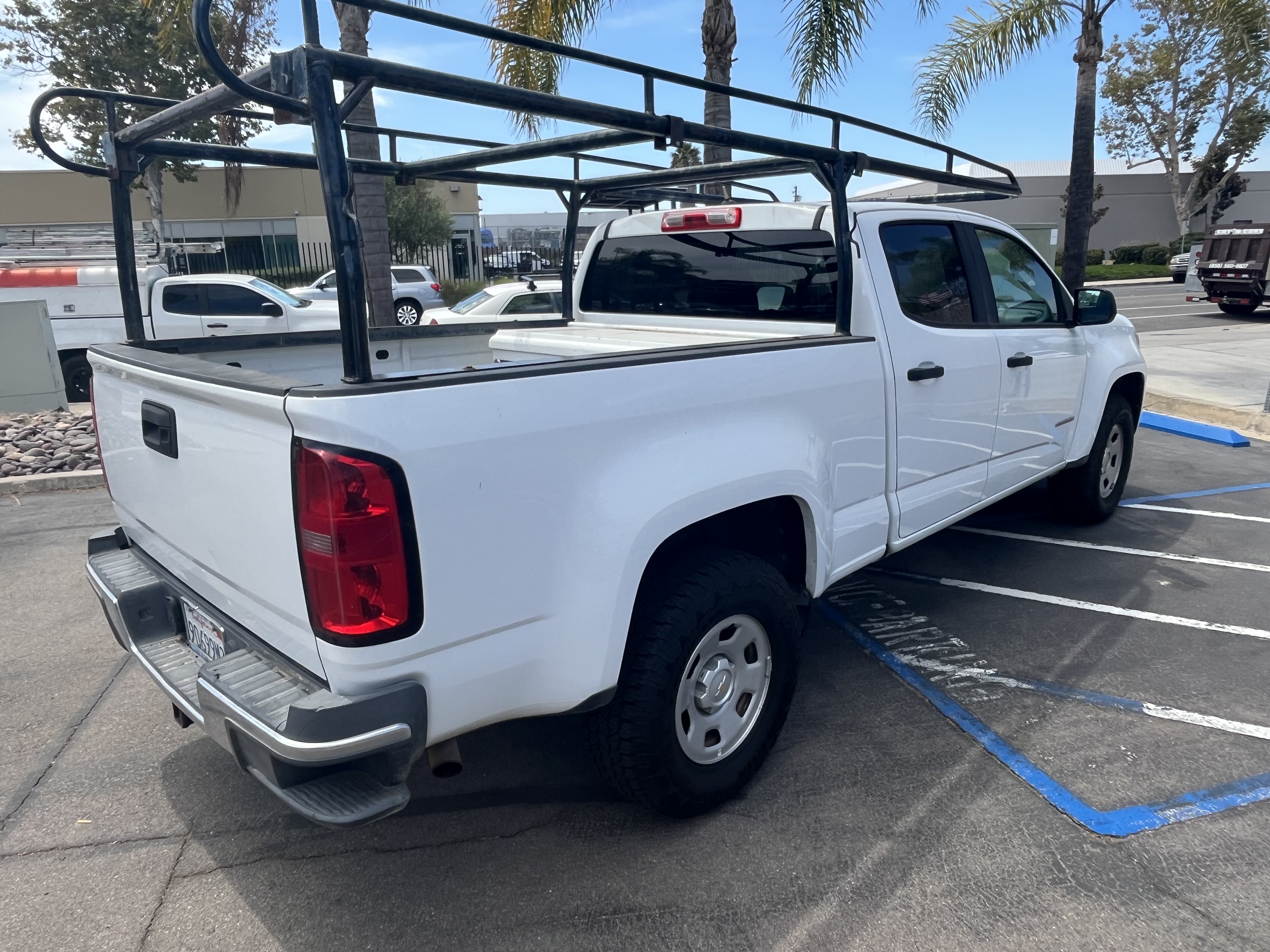 Used 2018 Chevrolet Colorado W/T w/ WT Convenience Package RWD image 5