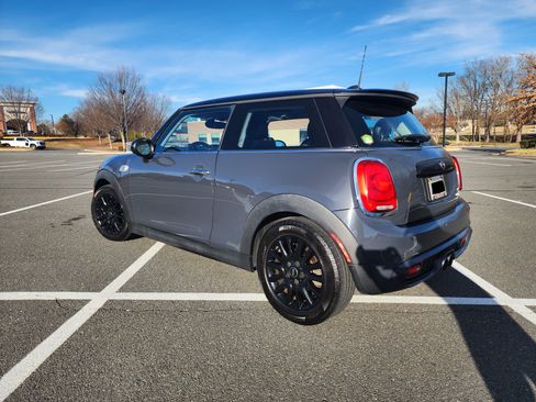 Used 2016 MINI Cooper S image 2