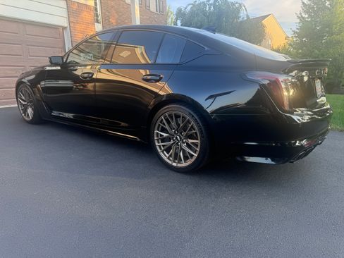 Used 2022 Cadillac CT5 V Blackwing RWD image 4
