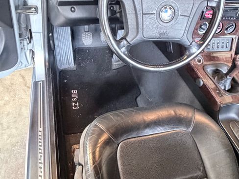 Used 1998 BMW Z3 1.9 image 22