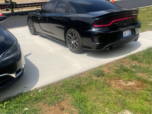 Used 2016 Dodge Charger R/T Scat Pack w/ Technology Group image 7