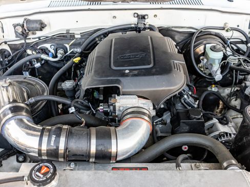 Used 1996 Toyota Land Cruiser Sport Utility 4D image 13