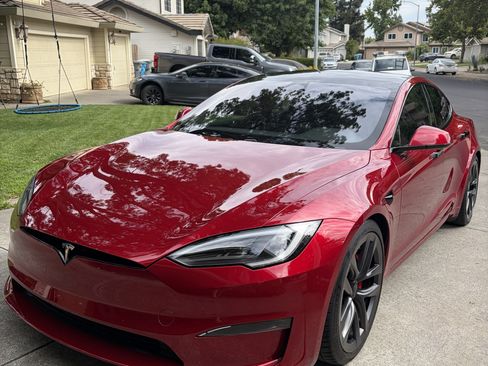 Used 2023 Tesla Model S Plaid AWD/4WD image 1