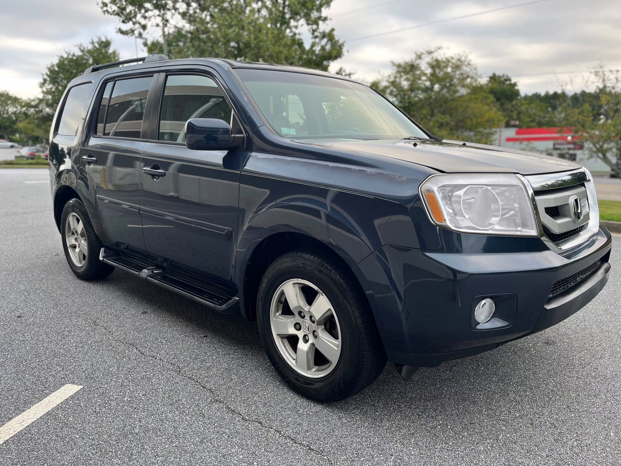 Used 2011 Honda Pilot EX-L image 4