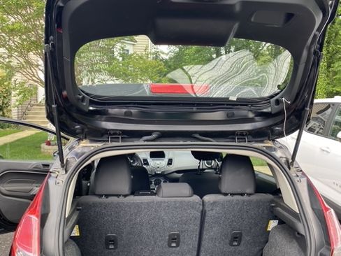 Used 2019 Ford Fiesta SE FWD image 15