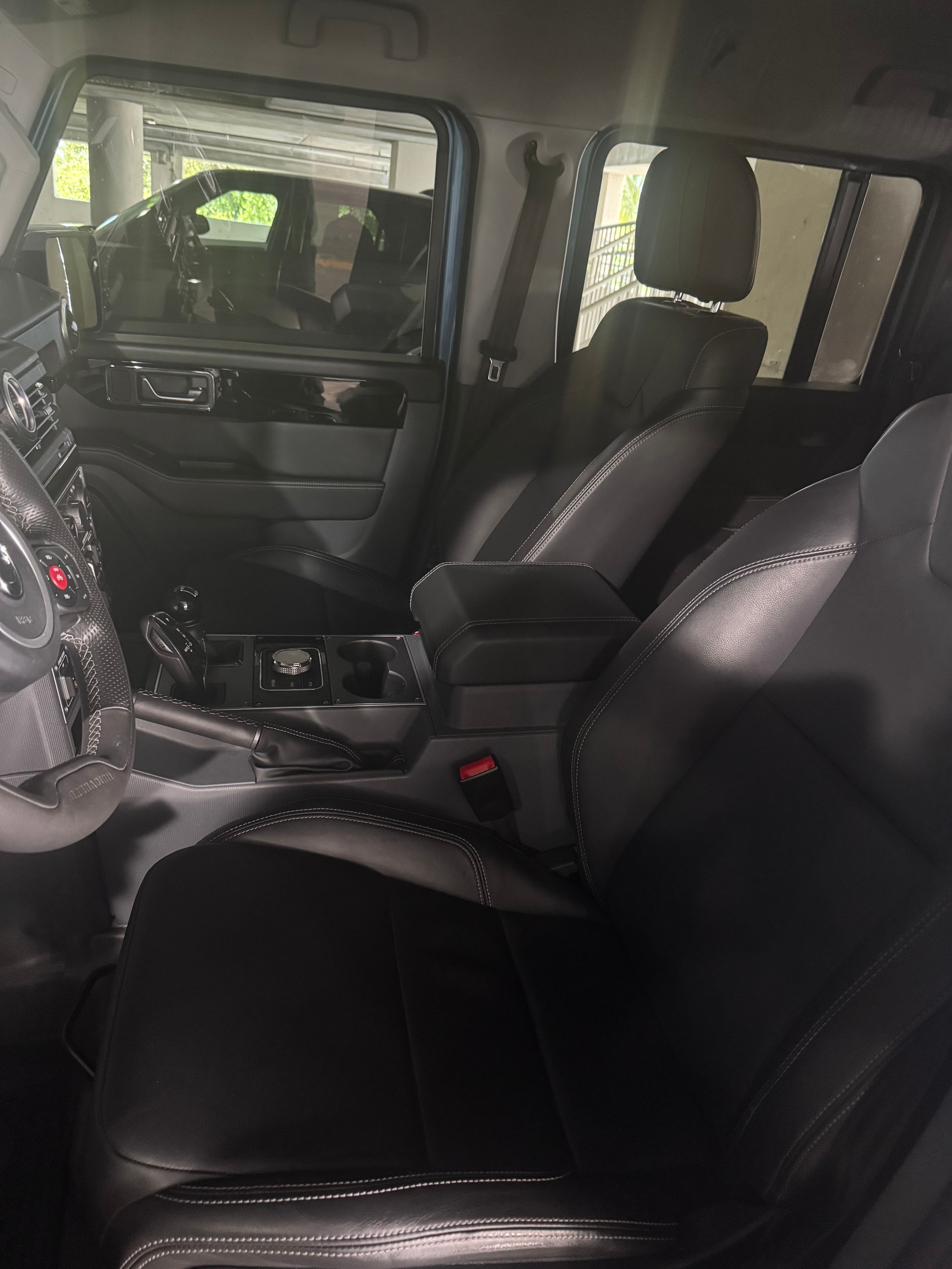 Used 2024 INEOS Grenadier Station Wagon AWD/4WD image 5