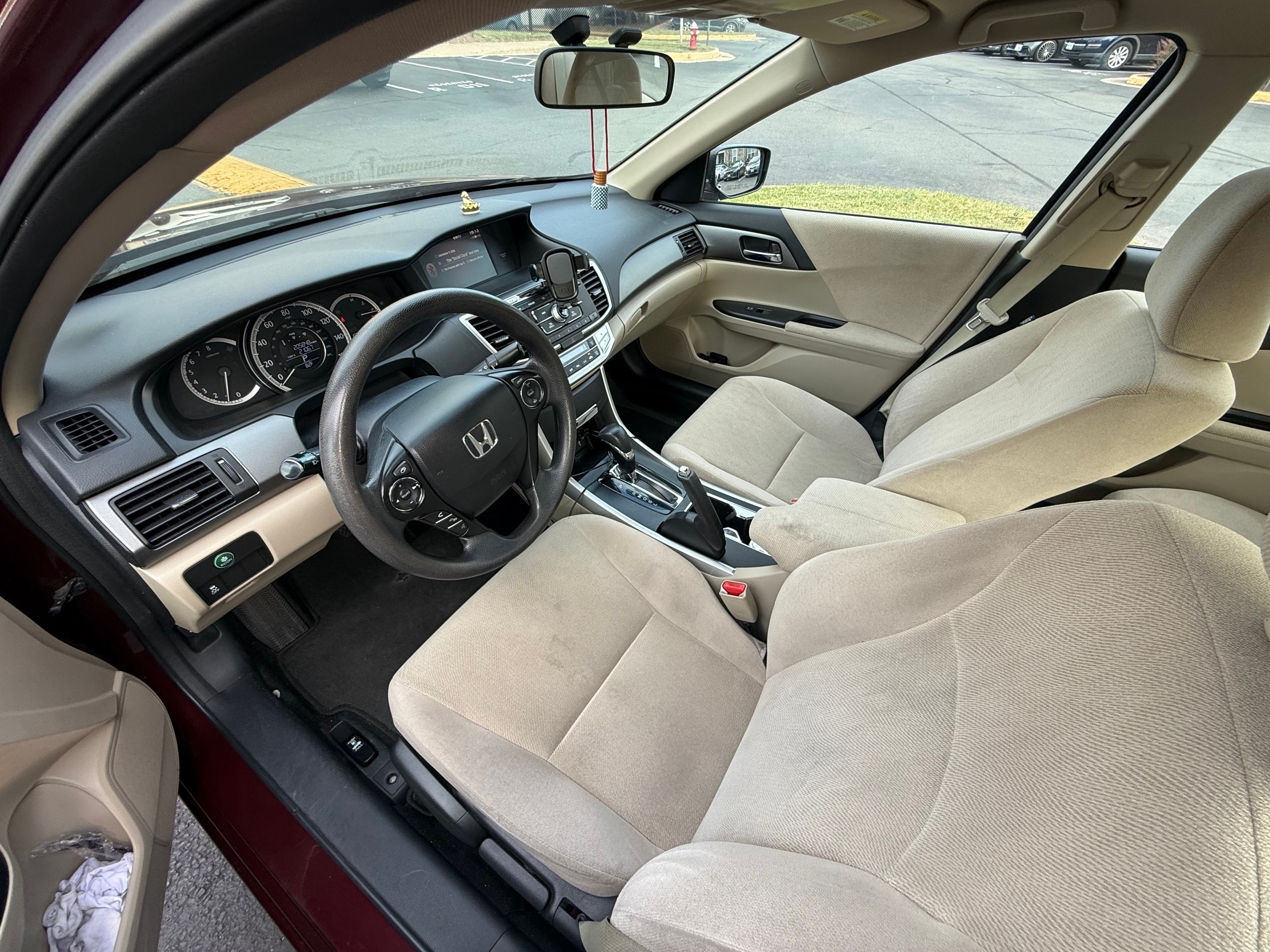 Used 2013 Honda Accord LX image 5