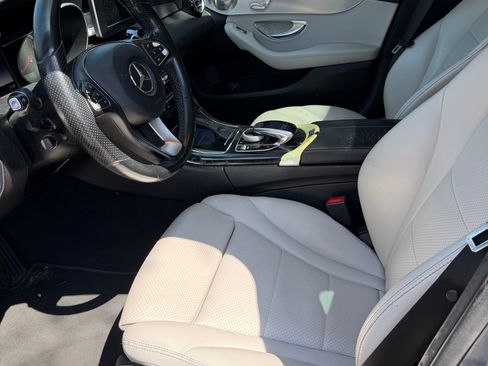 Used 2016 Mercedes-Benz C 300 Sedan image 14