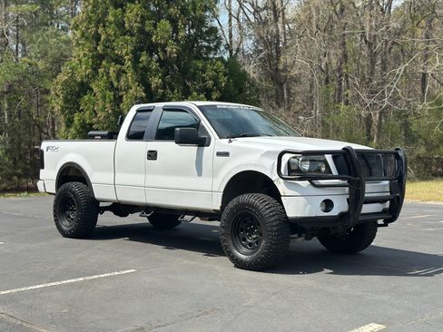 Used 2008 Ford F150 XLT image 4