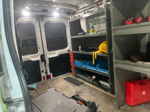 Used 2020 Ford Transit 250 Medium Roof image 6