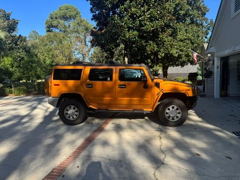 Used 2006 HUMMER H2 w/ Limited Edition H2 image 2