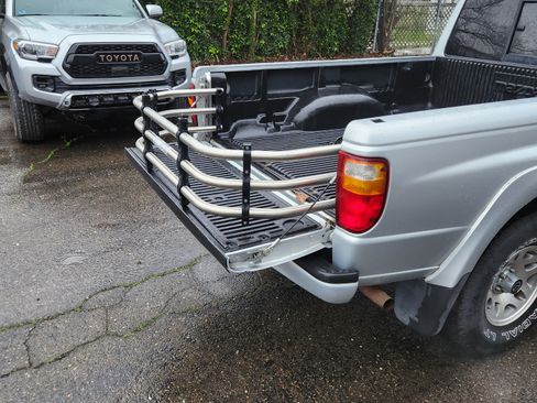 Used 2002 MAZDA B-Series Pickup 2WD Cab Plus B3000 image 9