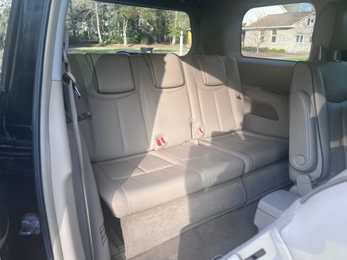 Used 2013 Nissan Quest SL image 12