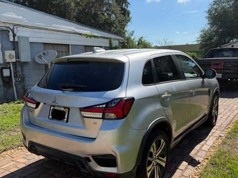 Used 2020 Mitsubishi Outlander Sport SE AWD/4WD image 6