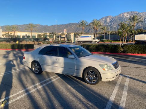 Used 2005 Lexus LS 430 image 4