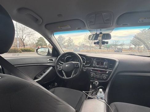 Used 2013 Kia Optima LX w/ Hybrid Convenience Pkg FWD image 12