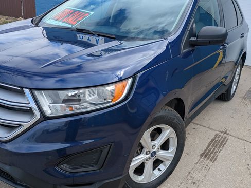 Used 2016 Ford Edge SE image 2