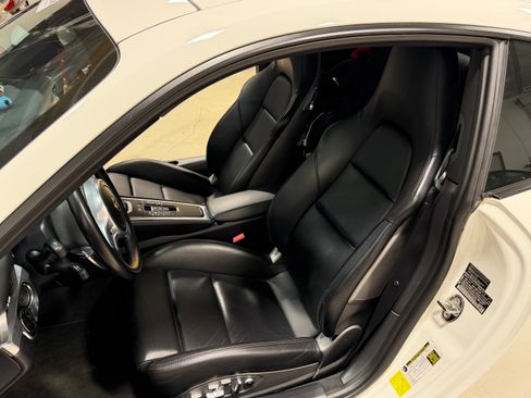 Used 2012 Porsche 911 Carrera S image 8