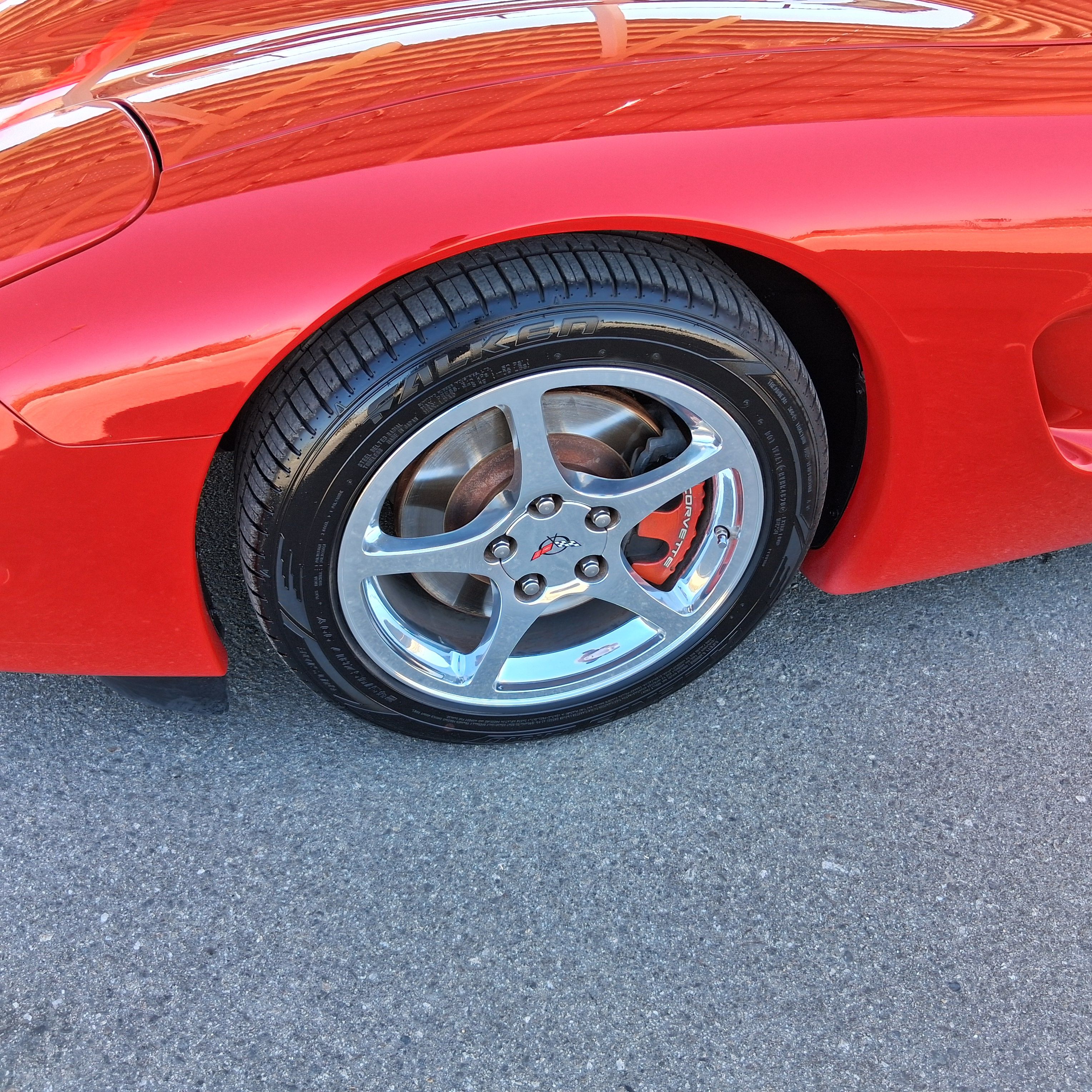 Used 2002 Chevrolet Corvette Coupe RWD image 29