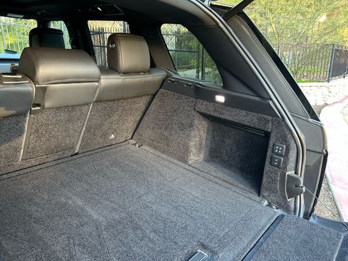 Used 2021 Land Rover Range Rover P525 Westminster Edition image 25