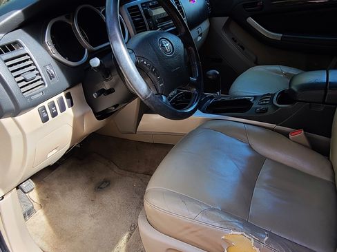 Used 2003 Toyota 4Runner Limited image 9