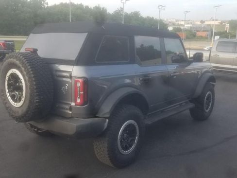 Used 2021 Ford Bronco Outer Banks w/ Sasquatch Package image 5