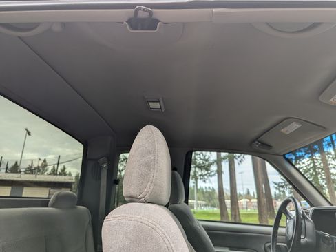 Used 1998 Chevrolet Silverado 1500 LS w/ Preferred Equipment Group 2 image 23