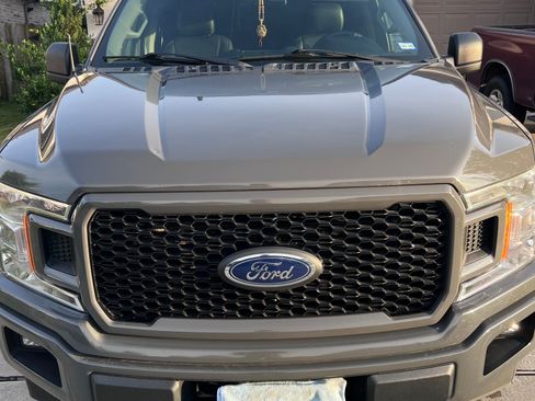 Used 2020 Ford F150 XL w/ Equipment Group 101A Mid RWD image 1