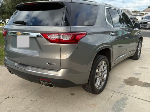 Used 2018 Chevrolet Traverse Premier w/ Driver Confidence II Package image 5