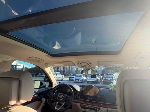 Used 2023 Audi Q5 2.0T Premium Plus w/ Premium Plus Package image 8