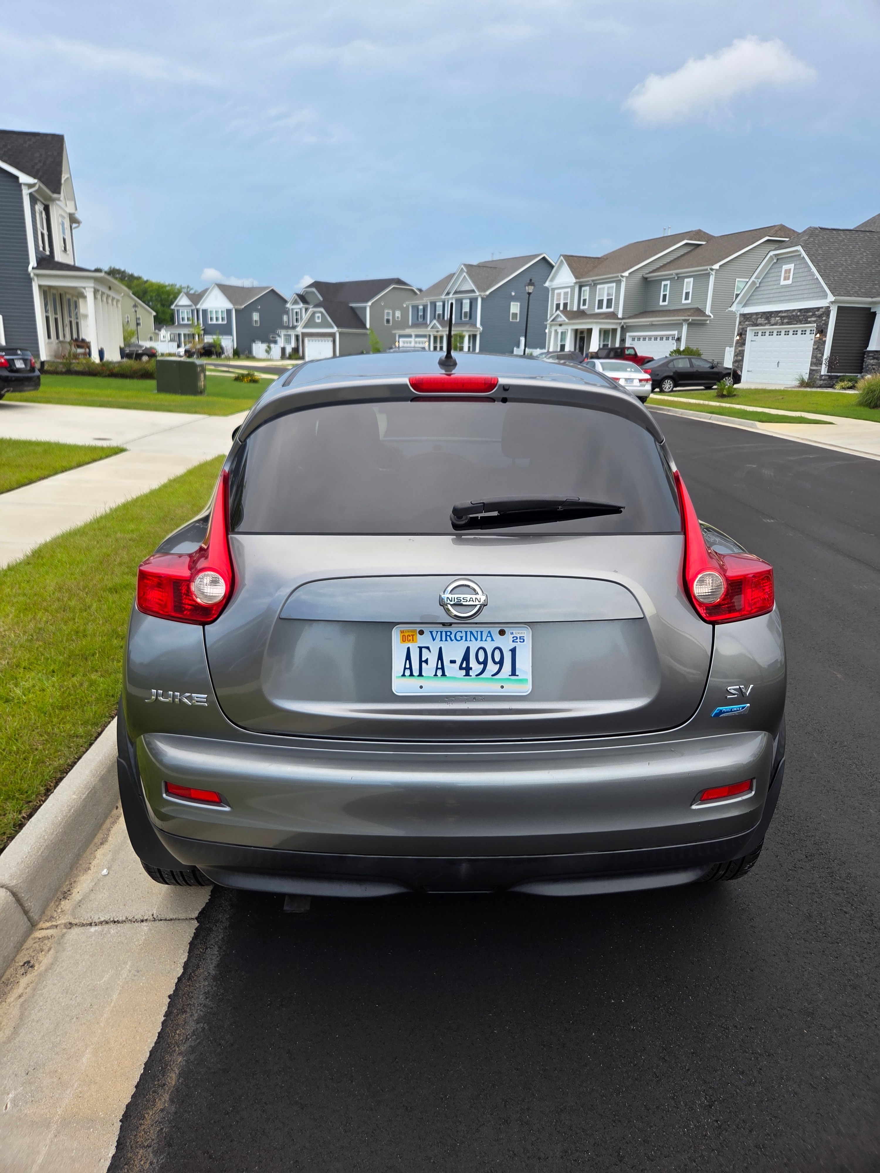 Used 2013 Nissan Juke SV FWD image 5