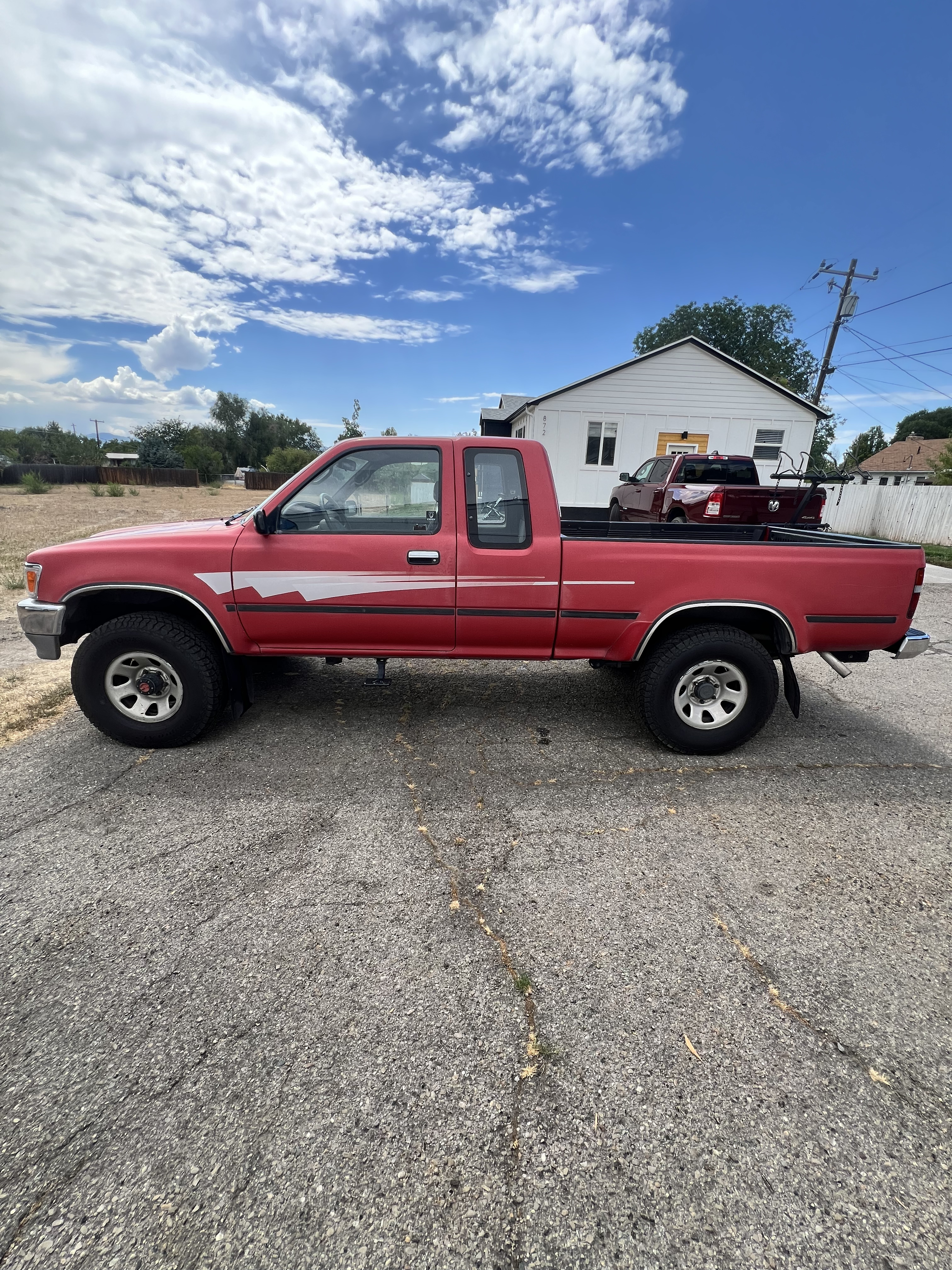 Used 1992 Toyota Pickup Deluxe AWD/4WD image 1