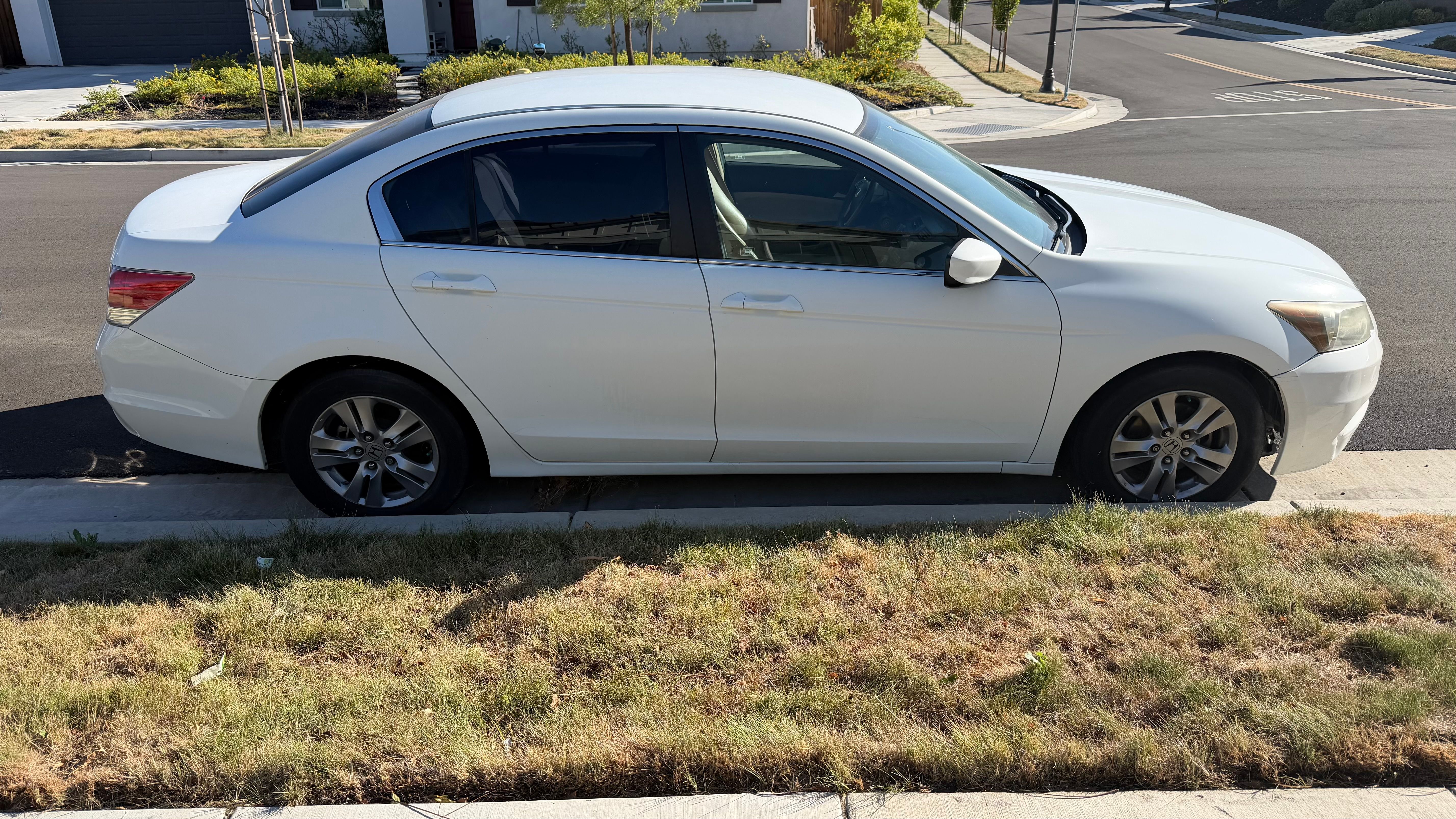 Used 2012 Honda Accord SE image 2
