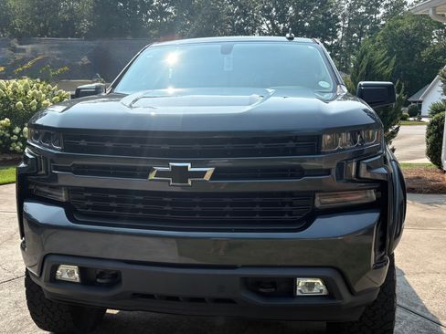 Used 2019 Chevrolet Silverado 1500 RST w/ All-Star Edition AWD/4WD image 4