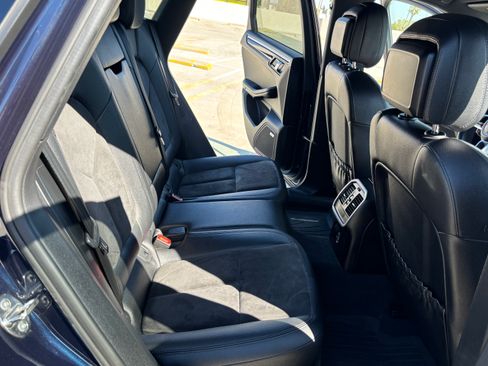 Used 2017 Porsche Macan Sport Edition image 19