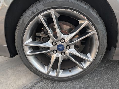 Used 2014 Ford Fusion Titanium FWD image 29