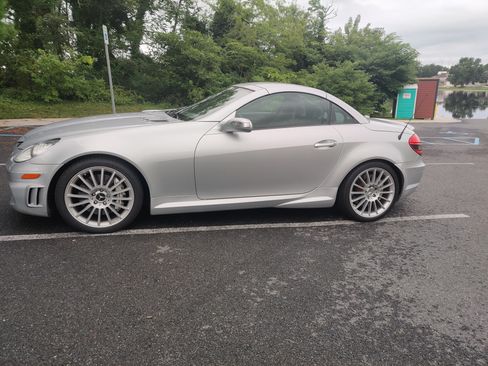 Used 2007 Mercedes-Benz SLK 55 AMG image 5