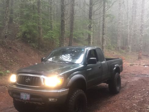 Used 2003 Toyota Tacoma 4x4 Xtracab V6 w/ Convenience Pkg image 32