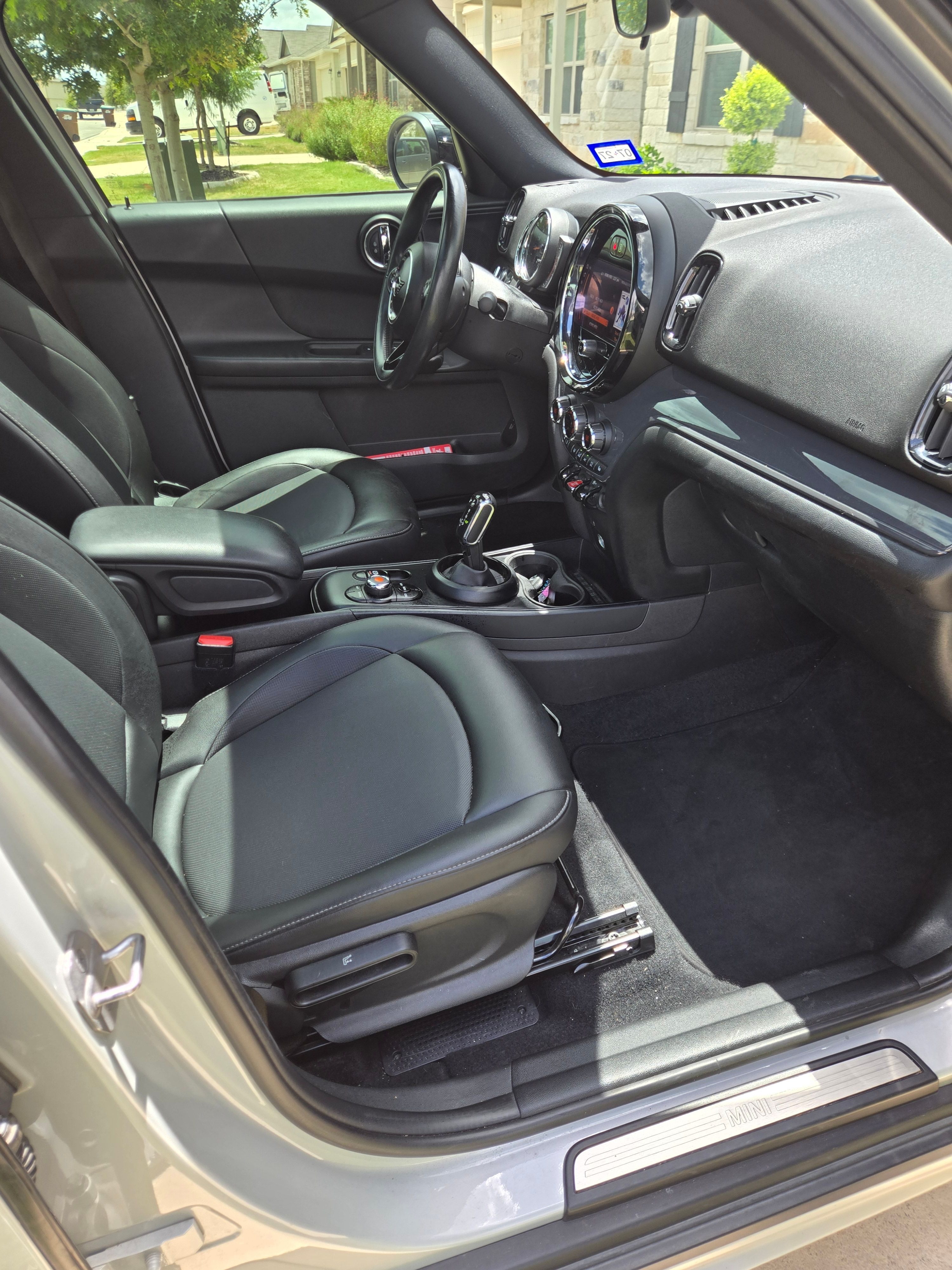 Used 2021 MINI Cooper Countryman FWD image 5