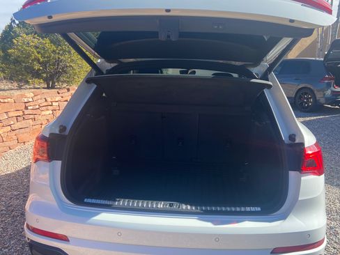 Used 2019 Audi Q3 2.0T Premium Plus w/ Premium Plus Package image 6