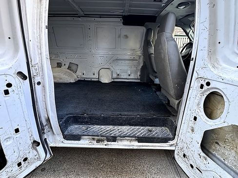 Used 2012 Ford E-150 and Econoline 150 Van 3D w/ Commercial Cargo Van Pkg image 17