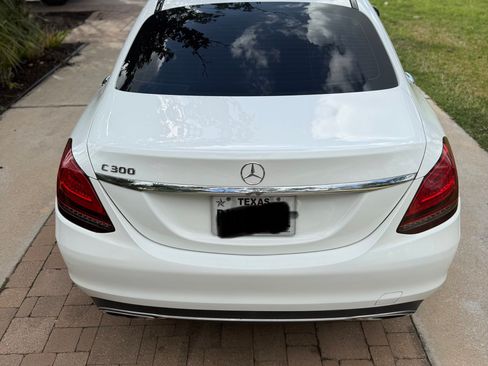 Used 2019 Mercedes-Benz C 300 Sedan image 12