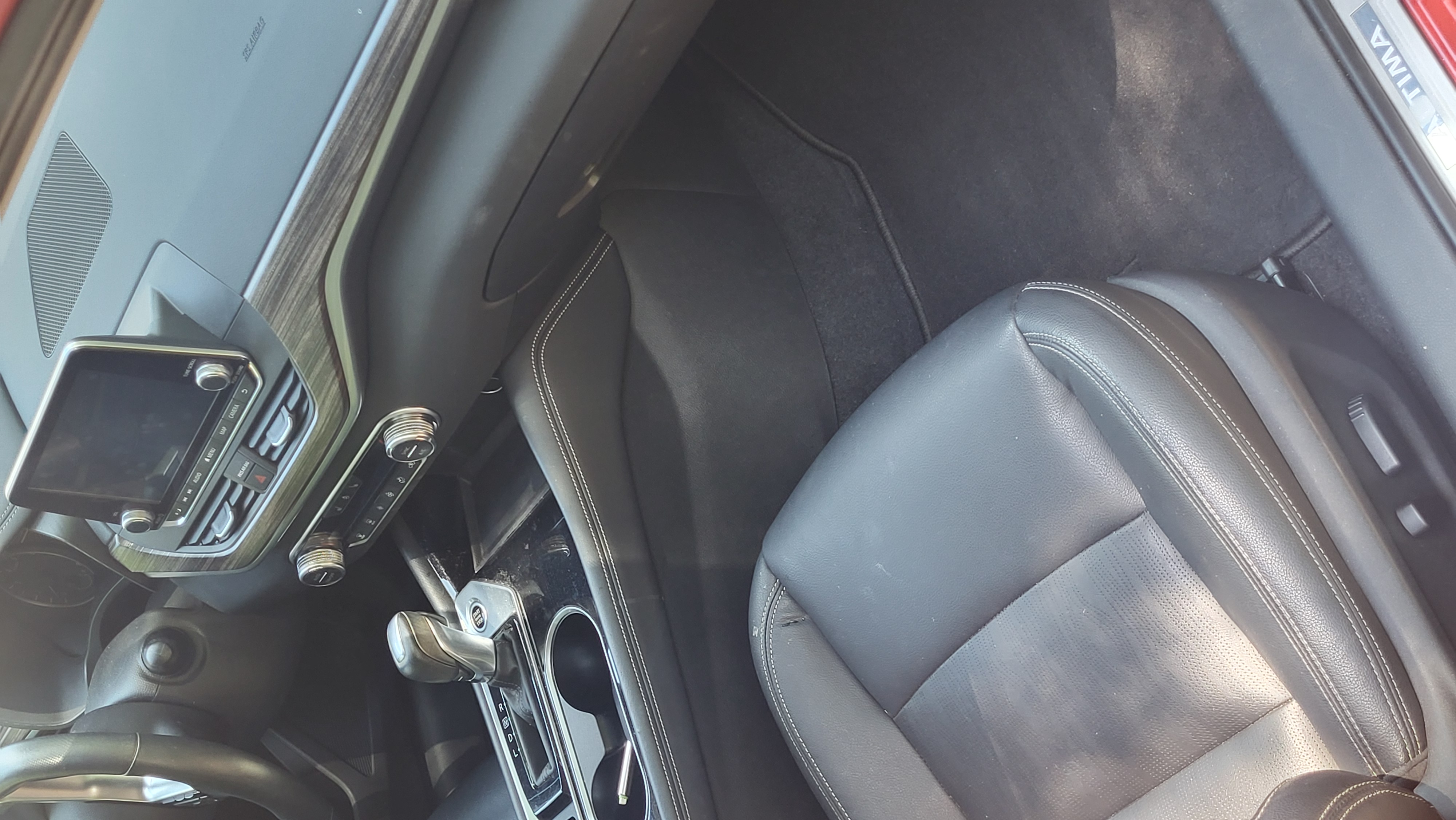Used 2020 Nissan Altima 2.5 Platinum FWD image 8