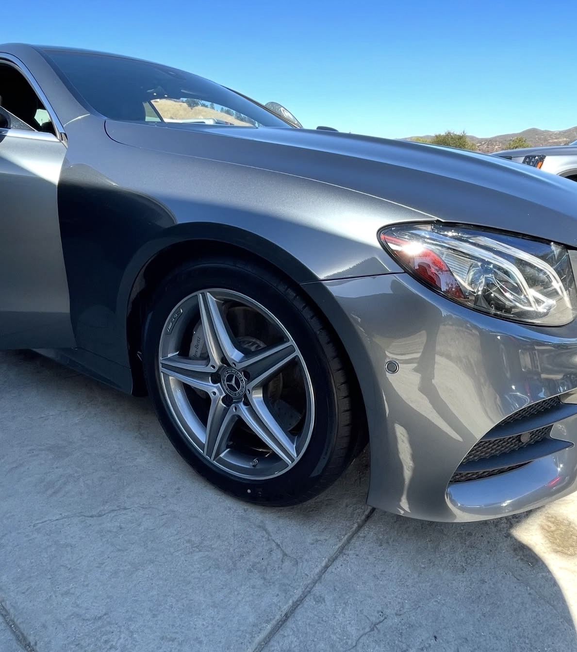 Used 2018 Mercedes-Benz E 400 Coupe image 2