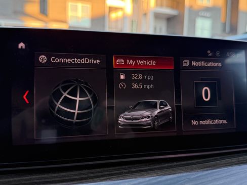 Used 2019 BMW 530i w/ Convenience Package image 15