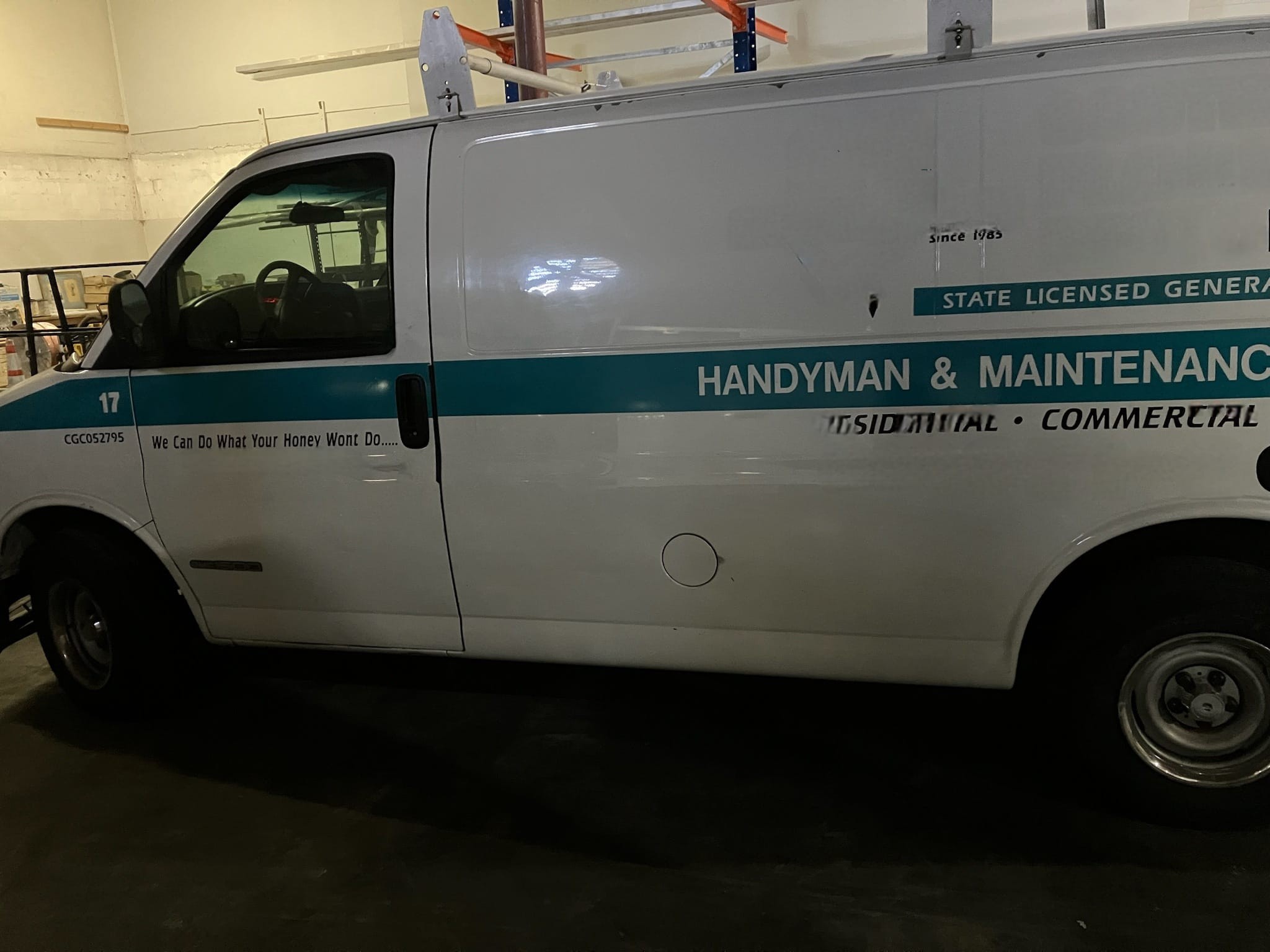 Used 2002 GMC Savana 1500 RWD image 1