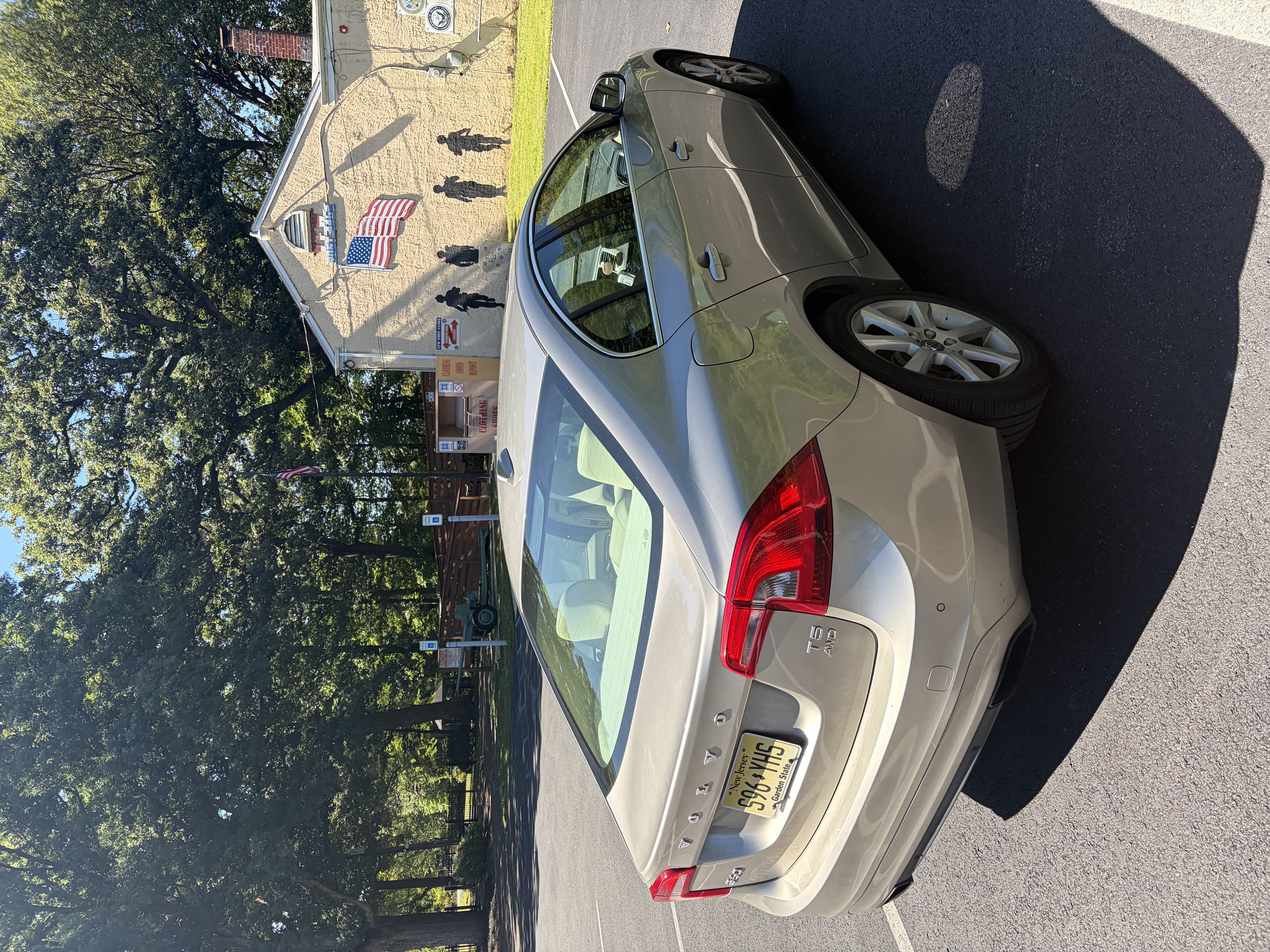 Used 2016 Volvo S60 T5 Premier AWD/4WD image 6